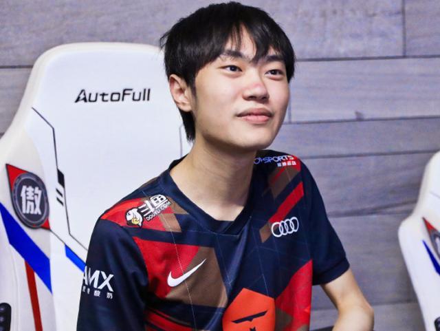 吸附对手